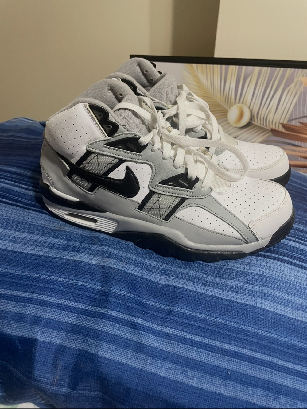Nike Bo Jackson ' White and Gray High-Top Sneakers